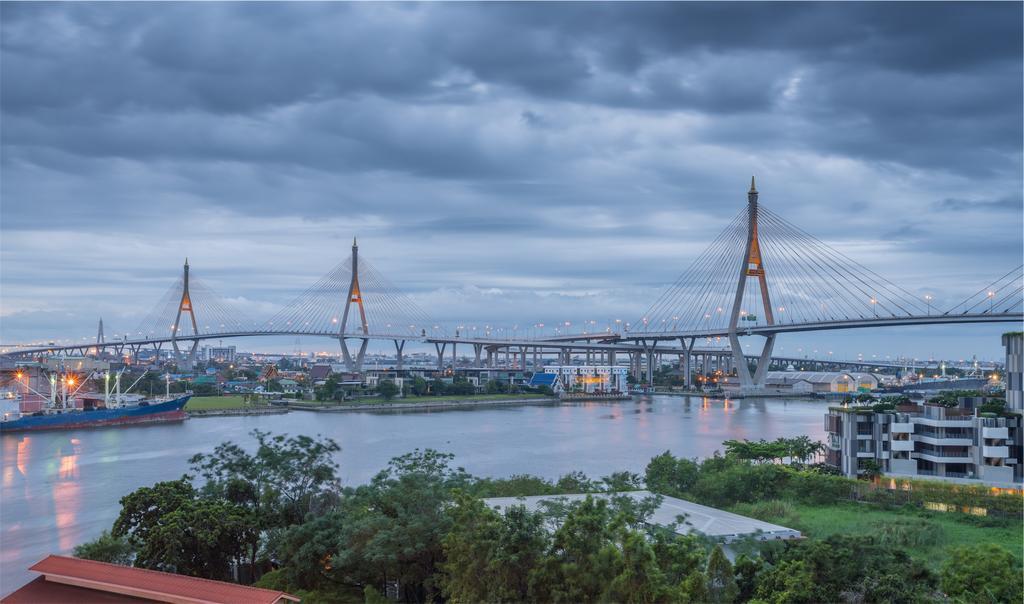 Riverfront Бангкок Экстерьер фото